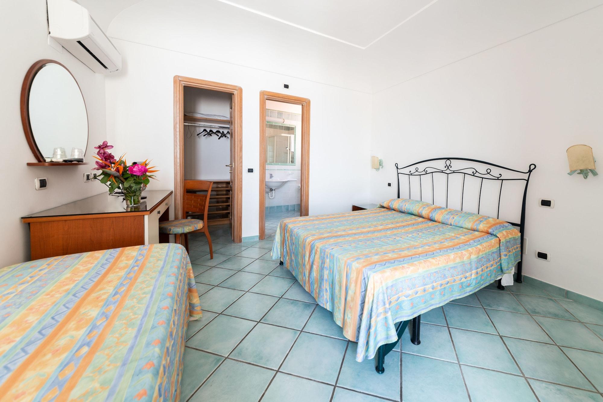 La Capannina - Hotel & Apartments Ischia Ngoại thất bức ảnh