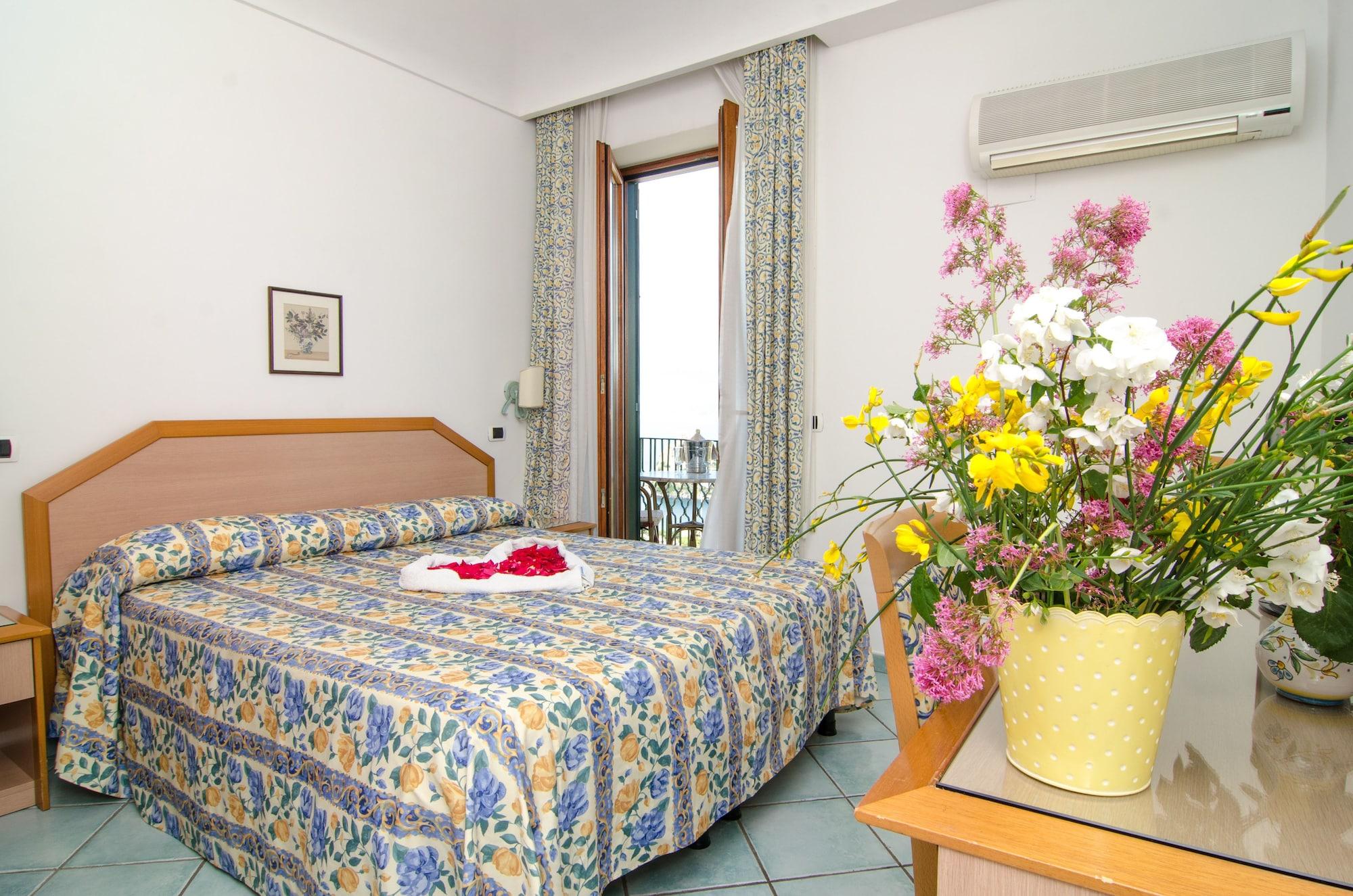 La Capannina - Hotel & Apartments Ischia Ngoại thất bức ảnh